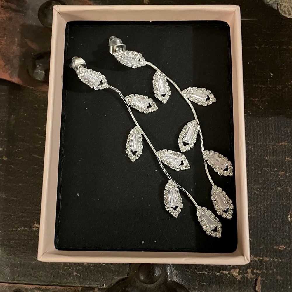 SweetV Teardrop Crystal Dangle Earrings Gold Plated